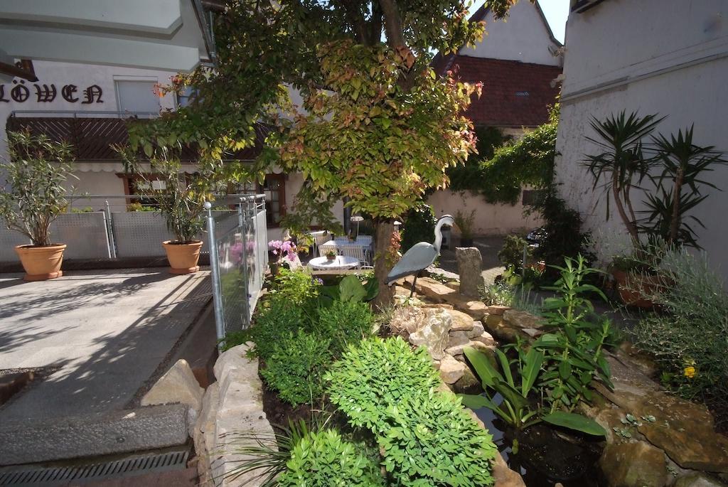 Loewen Hotel & Restaurant Wendlingen am Neckar Εξωτερικό φωτογραφία
