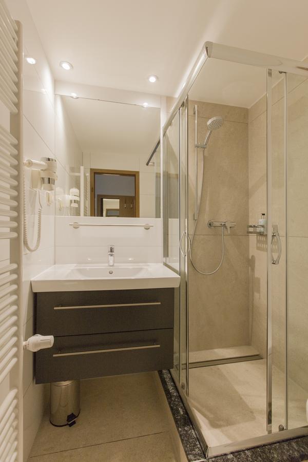 Loewen Hotel & Restaurant Wendlingen am Neckar Εξωτερικό φωτογραφία